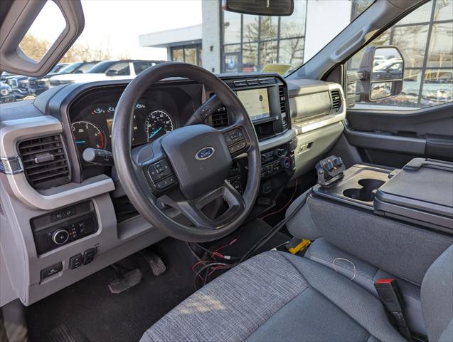 2023 Ford 600 XLT