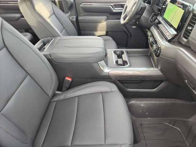 2026 Chevrolet Silverado 3500HD Crew Cab, Long Bed, LTZ Dual Rear Wheel, RWD