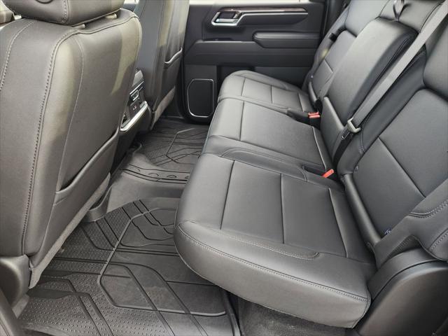 2026 Chevrolet Silverado 3500HD Crew Cab, Long Bed, LTZ Dual Rear Wheel, RWD