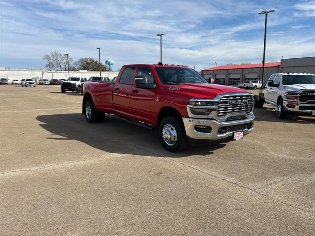 2026 Ram 3500 Tradesman Crew Cab 4x4 8 Box
