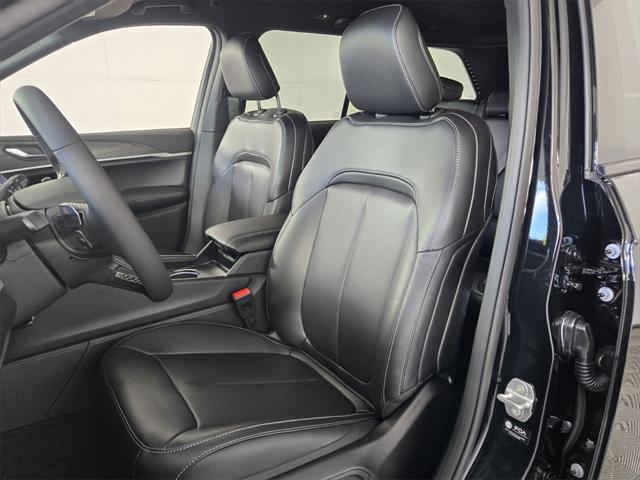 2025 Jeep Grand Cherokee Limited 4x2