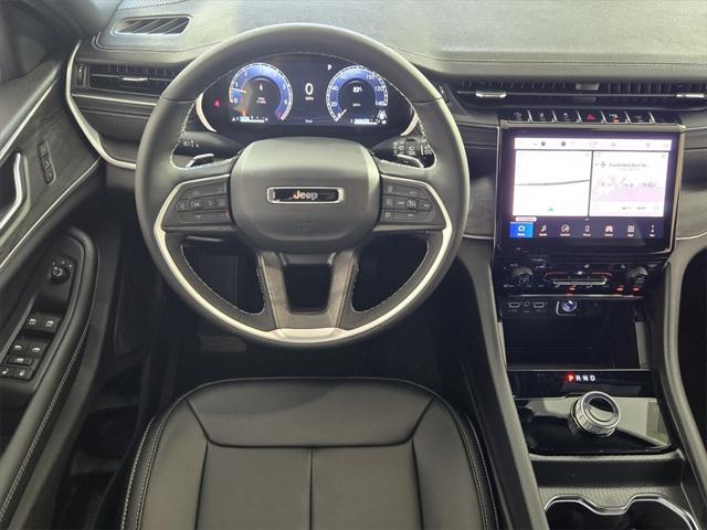 2025 Jeep Grand Cherokee Limited 4x2