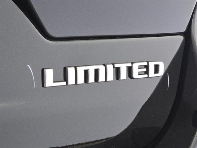 2025 Jeep Grand Cherokee Limited 4x2