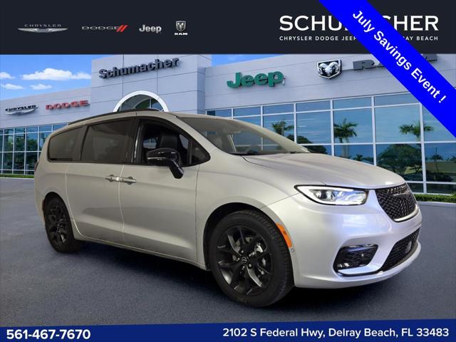2026 Chrysler Pacifica Limited for sale in Delray Beach, FL