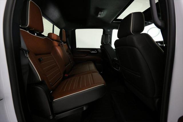 2025 GMC Sierra 2500HD 4WD Crew Cab Standard Bed Denali Ultimate