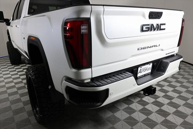 2025 GMC Sierra 2500HD 4WD Crew Cab Standard Bed Denali Ultimate