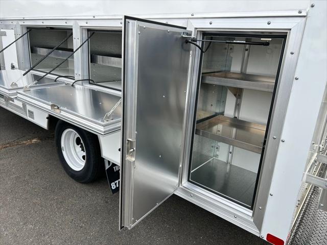 2026 Ford E-450 Cutaway Base