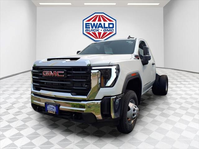 2026 GMC Sierra 3500HD Pro for sale in Menomonee Falls, WI