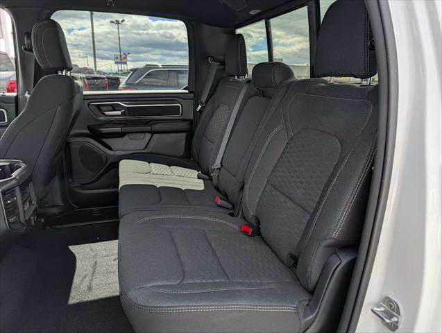 2026 Ram 1500 Big Horn Crew Cab 4x4 5'7" Box