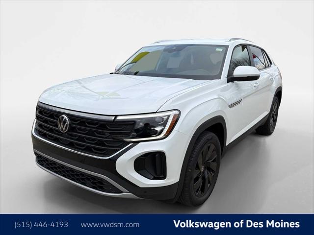 2026 Volkswagen Atlas Cross Sport SE with Technology for sale in Johnston, IA