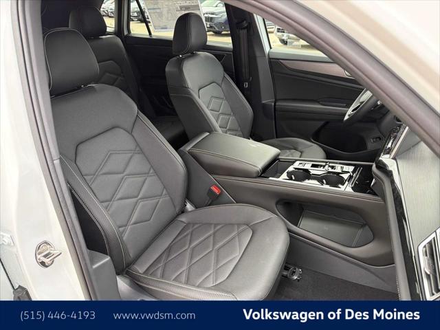 2026 Volkswagen Atlas Cross Sport SE with Technology