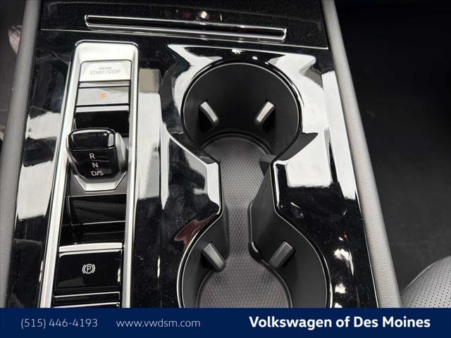 2026 Volkswagen Atlas Cross Sport SE with Technology