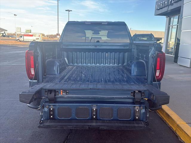 2024 GMC Sierra 1500 4WD Crew Cab Short Box SLT