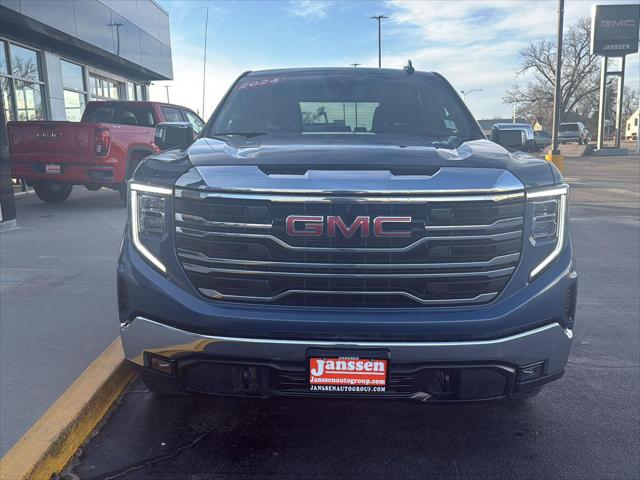 2024 GMC Sierra 1500 4WD Crew Cab Short Box SLT