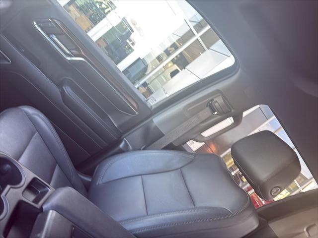 2024 GMC Sierra 1500 4WD Crew Cab Short Box SLT