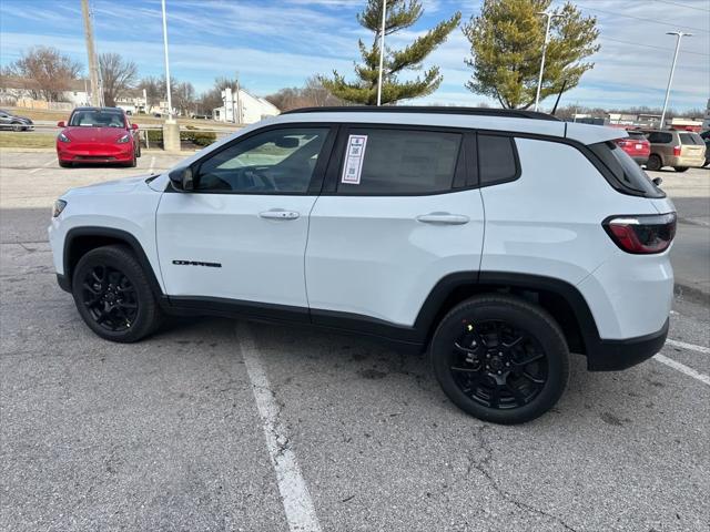 2026 Jeep Compass Latitude Altitude