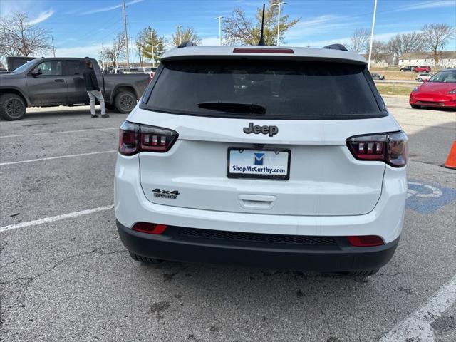 2026 Jeep Compass Latitude Altitude