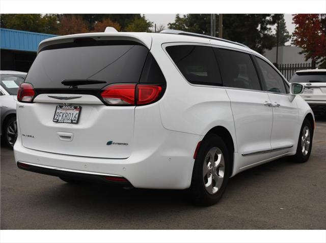 2018 Chrysler Pacifica Hybrid Limited