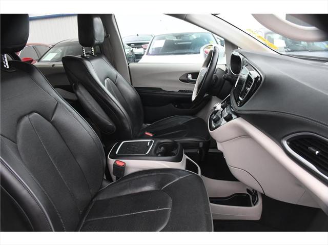 2018 Chrysler Pacifica Hybrid Limited