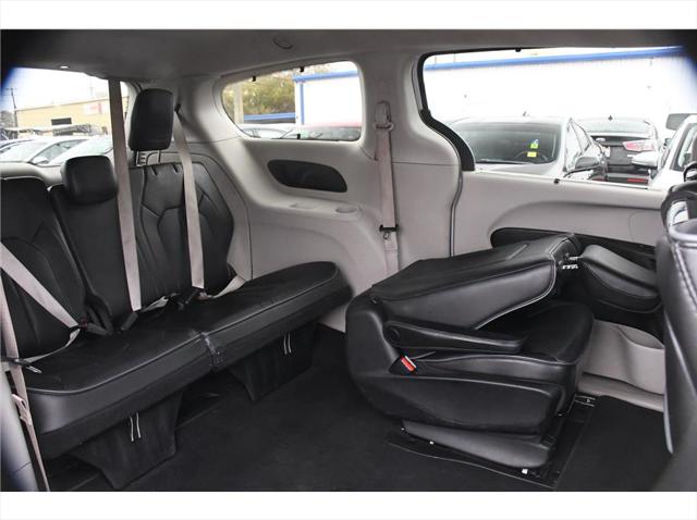 2018 Chrysler Pacifica Hybrid Limited