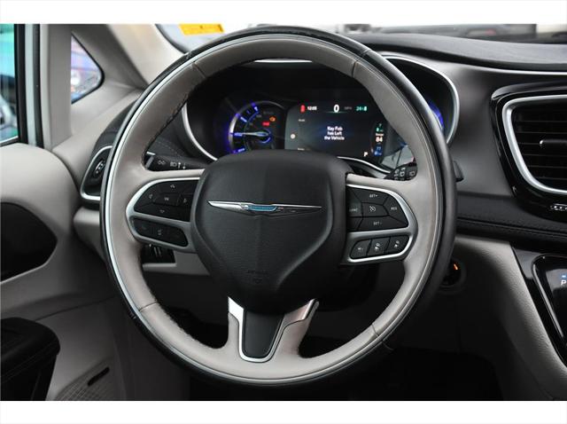 2018 Chrysler Pacifica Hybrid Limited