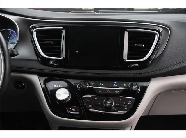 2018 Chrysler Pacifica Hybrid Limited