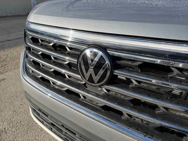 2026 Volkswagen Atlas SE with Technology