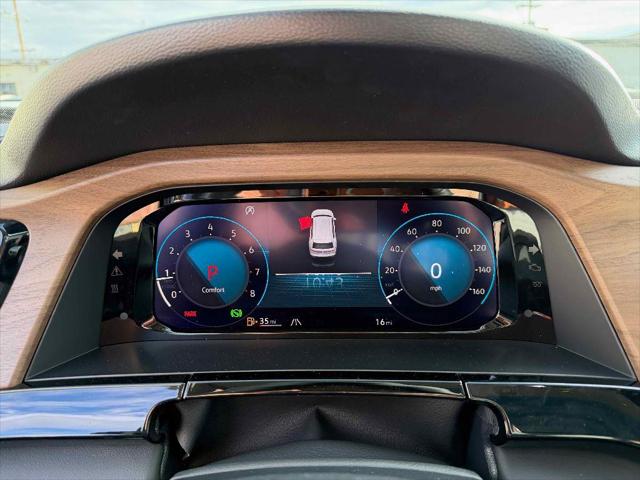 2026 Volkswagen Atlas SE with Technology