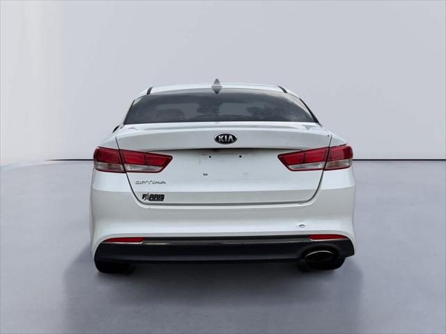 2017 Kia Optima LX