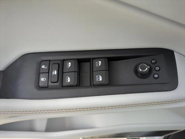 2026 Jeep Cherokee Overland 4x4