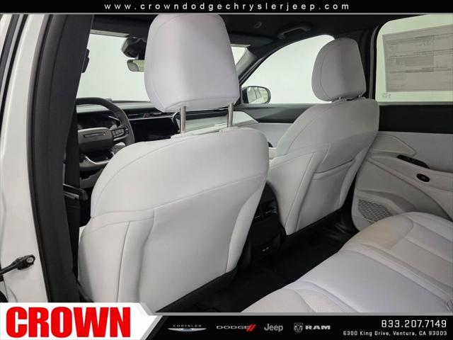 2026 Jeep Cherokee Laredo 4x4
