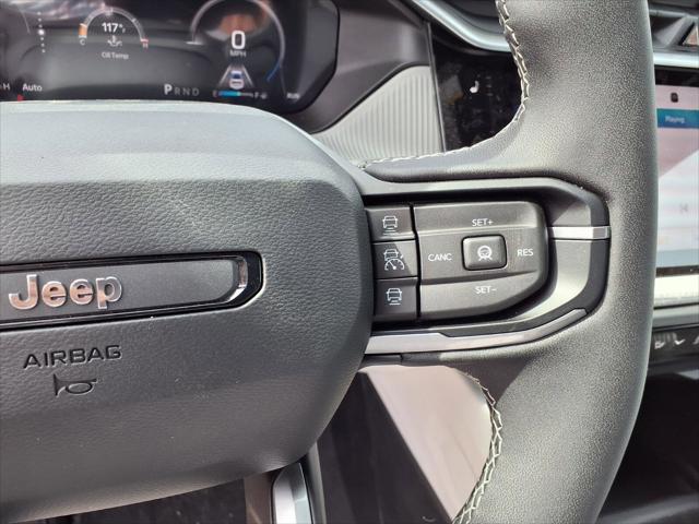 2026 Jeep Cherokee Laredo 4x4