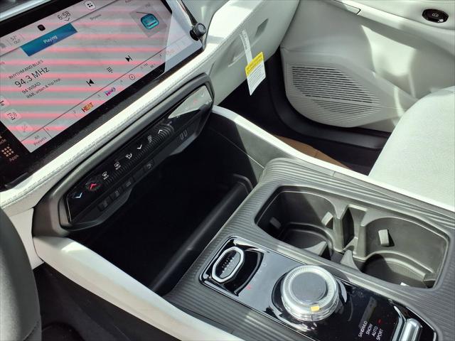 2026 Jeep Cherokee Laredo 4x4