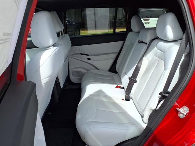 2026 Jeep Cherokee Laredo 4x4