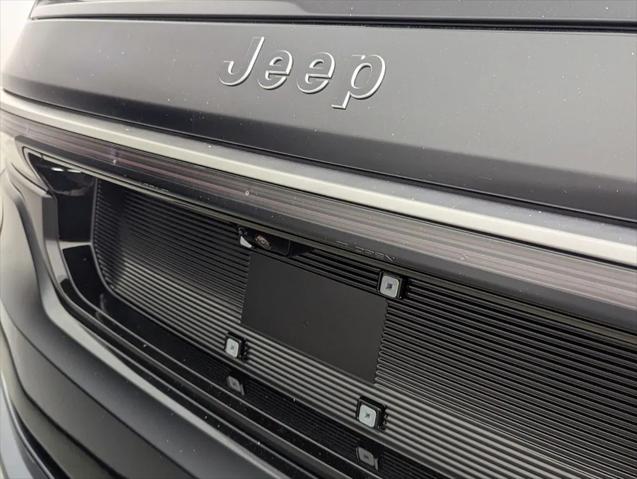 2026 Jeep Grand Wagoneer 4x2