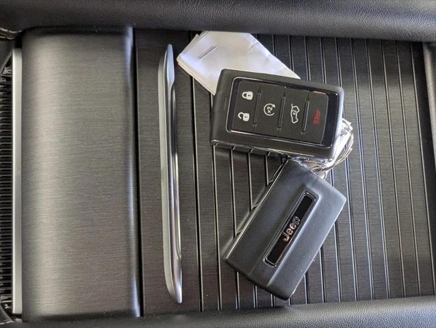 2026 Jeep Grand Wagoneer 4x2