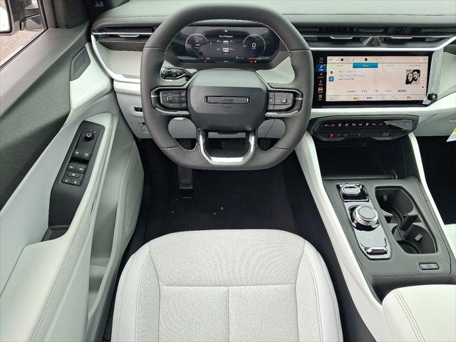 2026 Jeep Cherokee Laredo 4x4