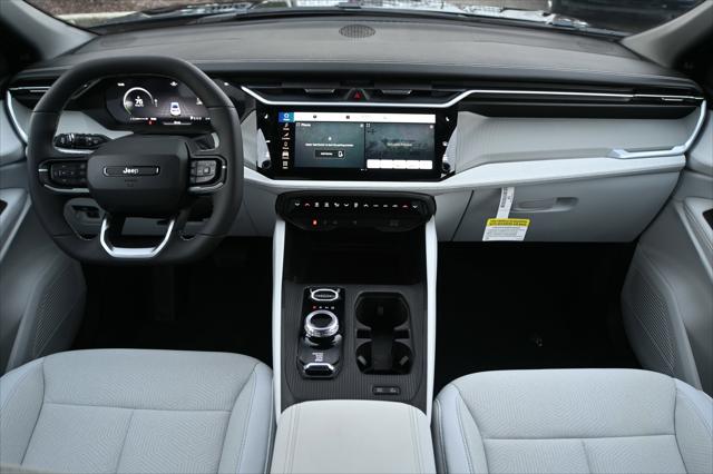 2026 Jeep Cherokee CHEROKEE LAREDO 4X4