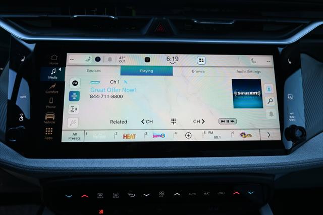 2026 Jeep Cherokee Laredo 4x4