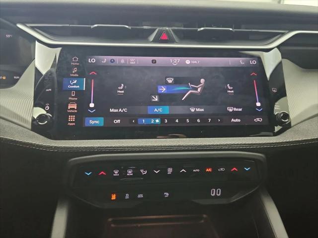 2026 Jeep Cherokee Laredo 4x4