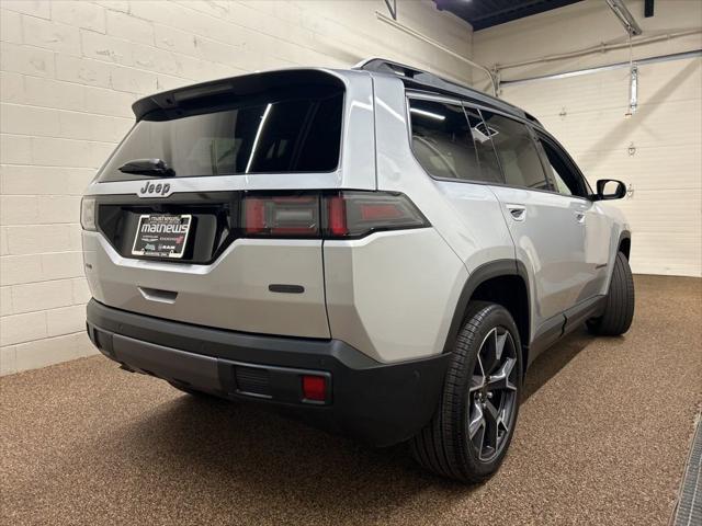 2026 Jeep Cherokee CHEROKEE OVERLAND 4X4