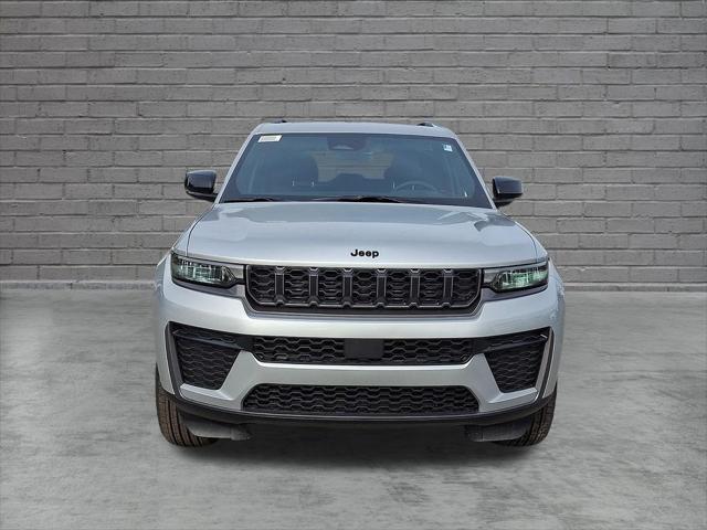 2026 Jeep Grand Cherokee GRAND CHEROKEE LAREDO ALTITUDE 4X4 2026 Jeep Grand Cherokee GRAND CHEROKEE LAREDO ALTITUDE 4X4