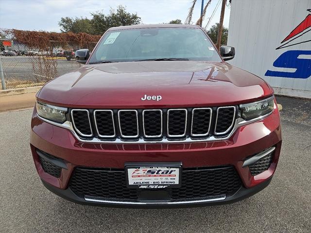 2025 Jeep Grand Cherokee GRAND CHEROKEE LAREDO X 4X4 2025 Jeep Grand Cherokee GRAND CHEROKEE LAREDO X 4X4