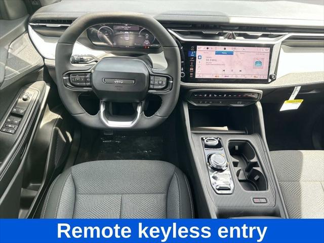 2026 Jeep Cherokee CHEROKEE LAREDO 4X4