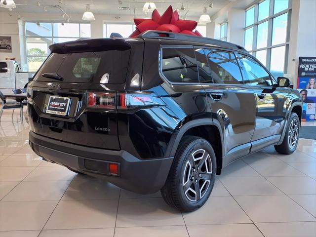 2026 Jeep Cherokee Laredo 4x4