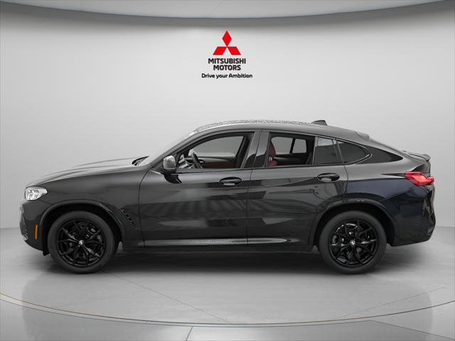 2025 BMW X4 xDrive30i