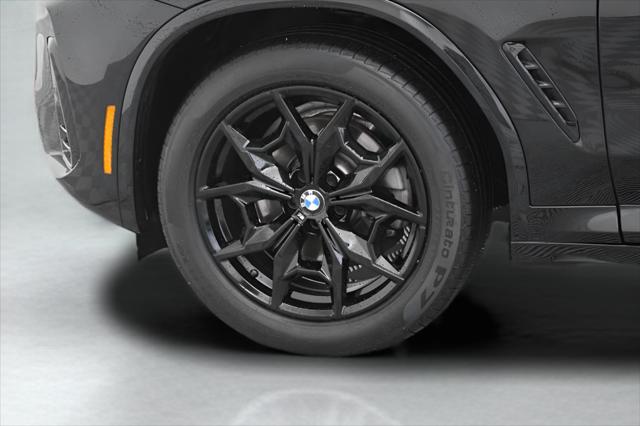 2025 BMW X4 xDrive30i