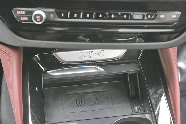 2025 BMW X4 xDrive30i