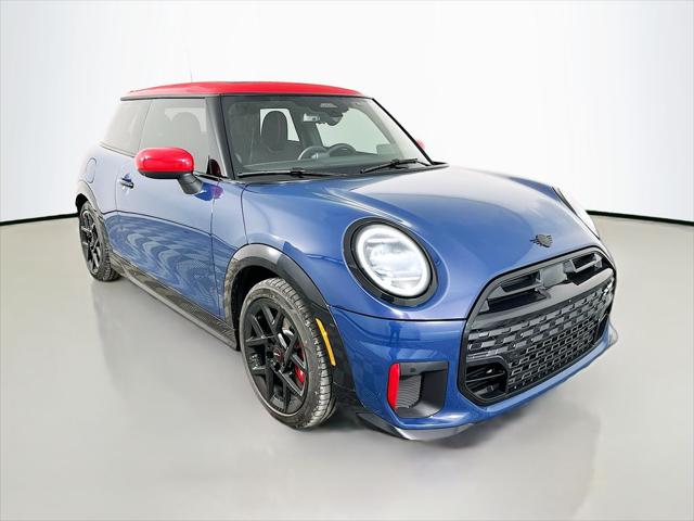 2026 MINI Hardtop JCW