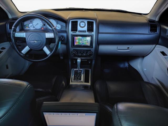 2006 Chrysler 300C SRT8 2006 Chrysler 300C SRT8